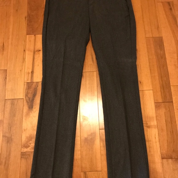 Woman’s work suit (including jacket and pants) - Picture 4 of 6